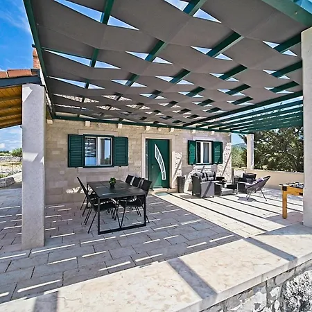 Casa de Férias House Bracuta